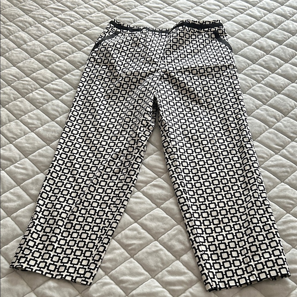 Talbots Black and White Square Patterned Capri Pants Mod 8